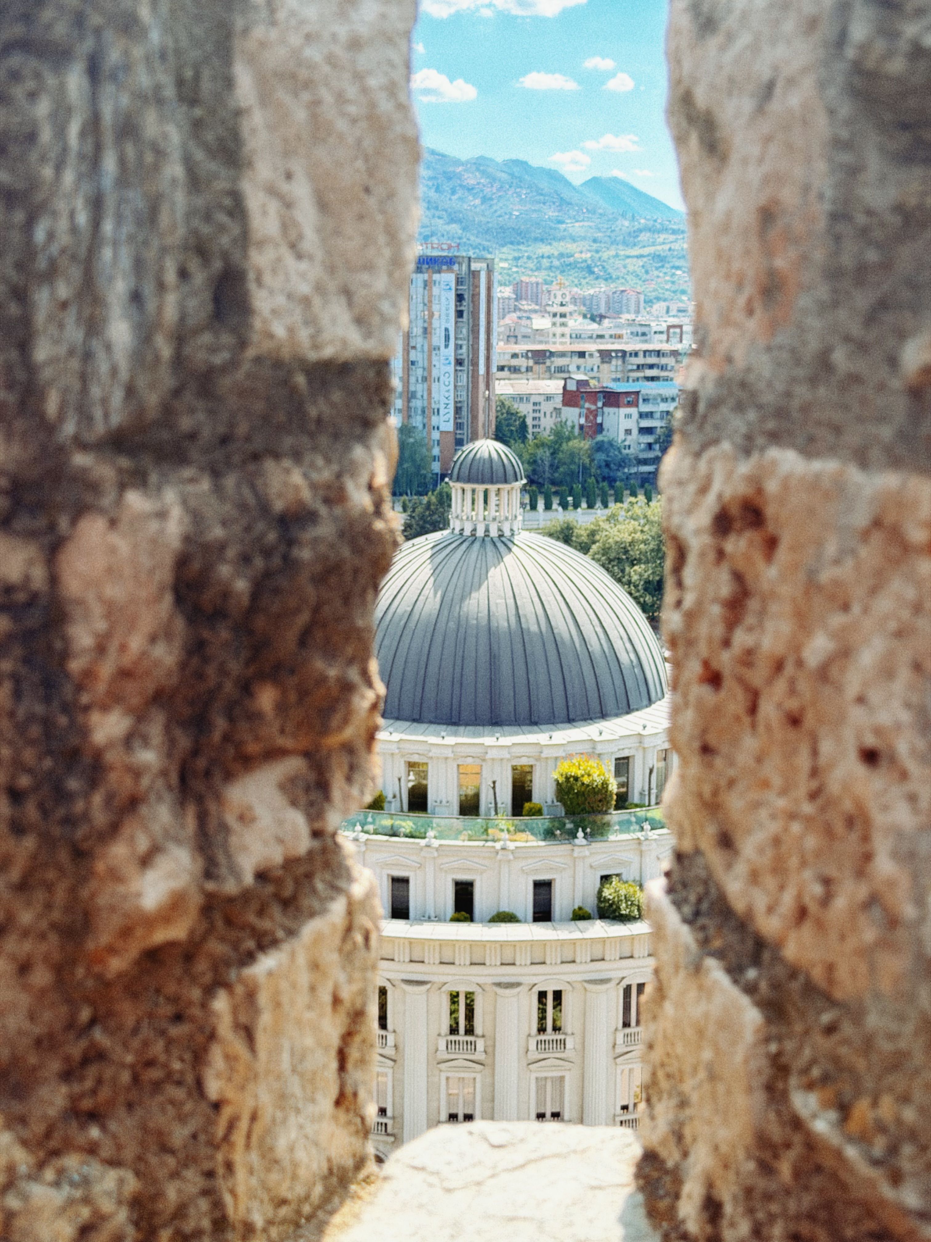 The view peeking out from the old fortress, Kale.